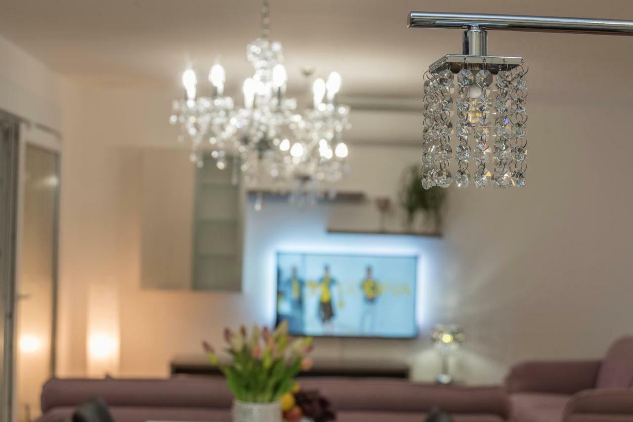 Апартаменты Penthouse Jure Макарска Экстерьер фото