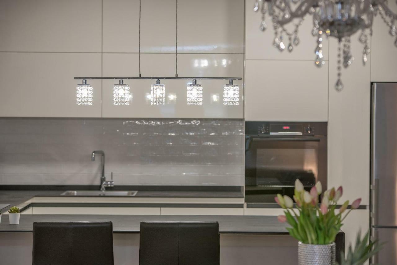 Апартаменты Penthouse Jure Макарска Экстерьер фото